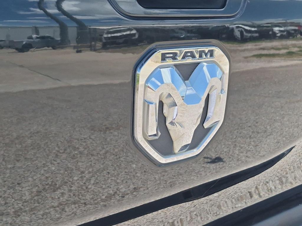 Thumbnail: 2019 RAM 1500 - 6