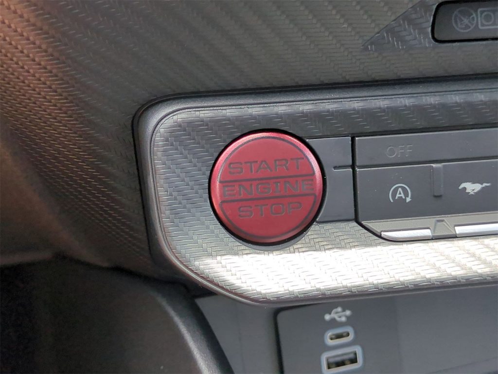 Thumbnail: 2025 Ford Mustang - 26