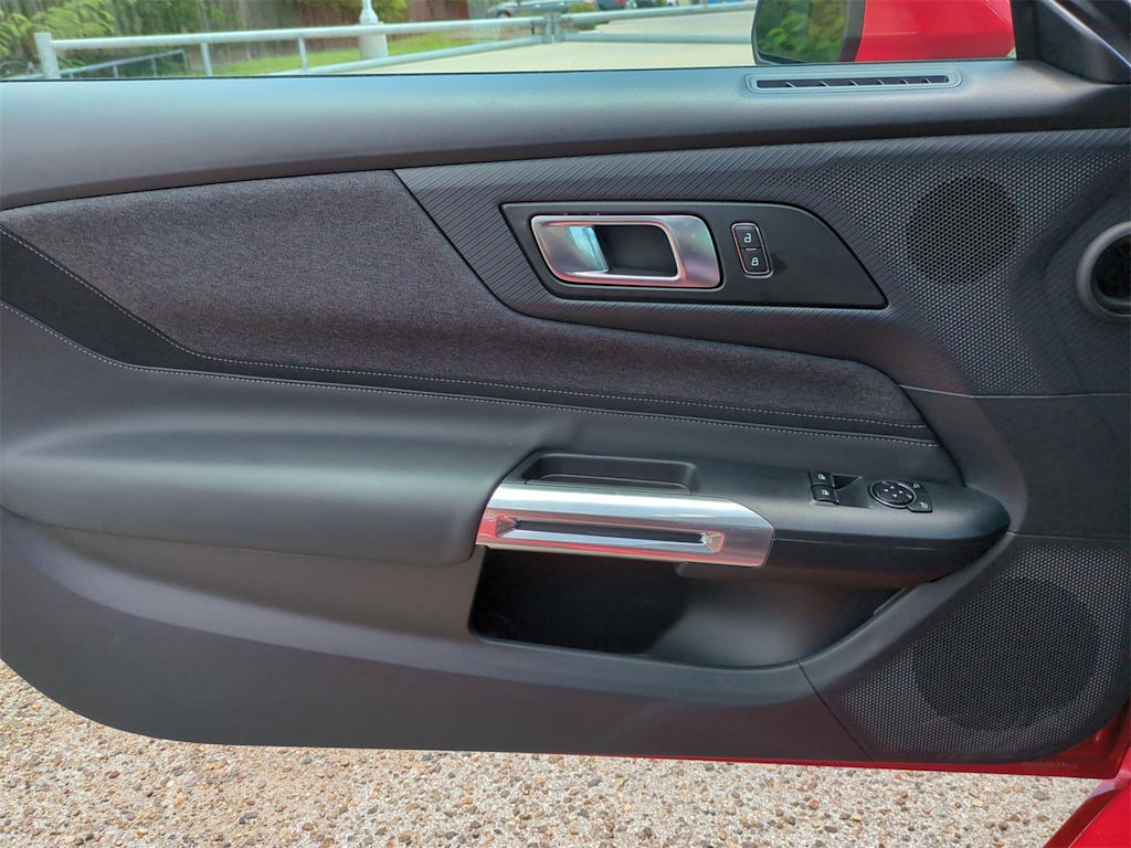 Thumbnail: 2025 Ford Mustang - 28