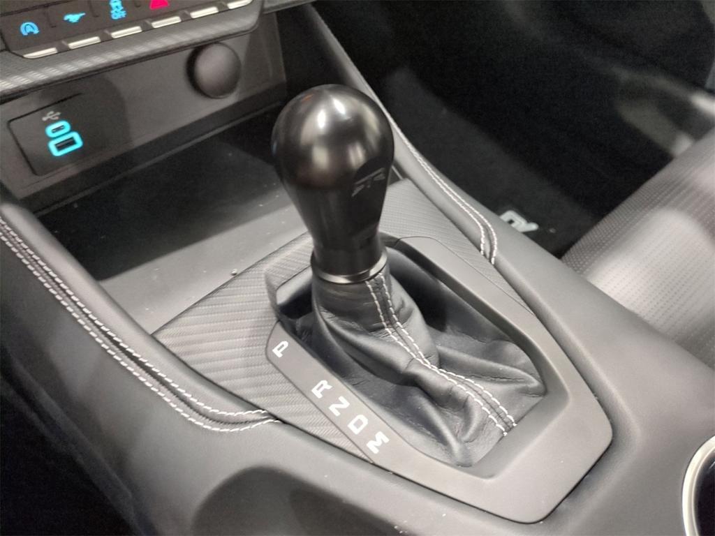 Thumbnail: 2025 Ford Mustang - 15