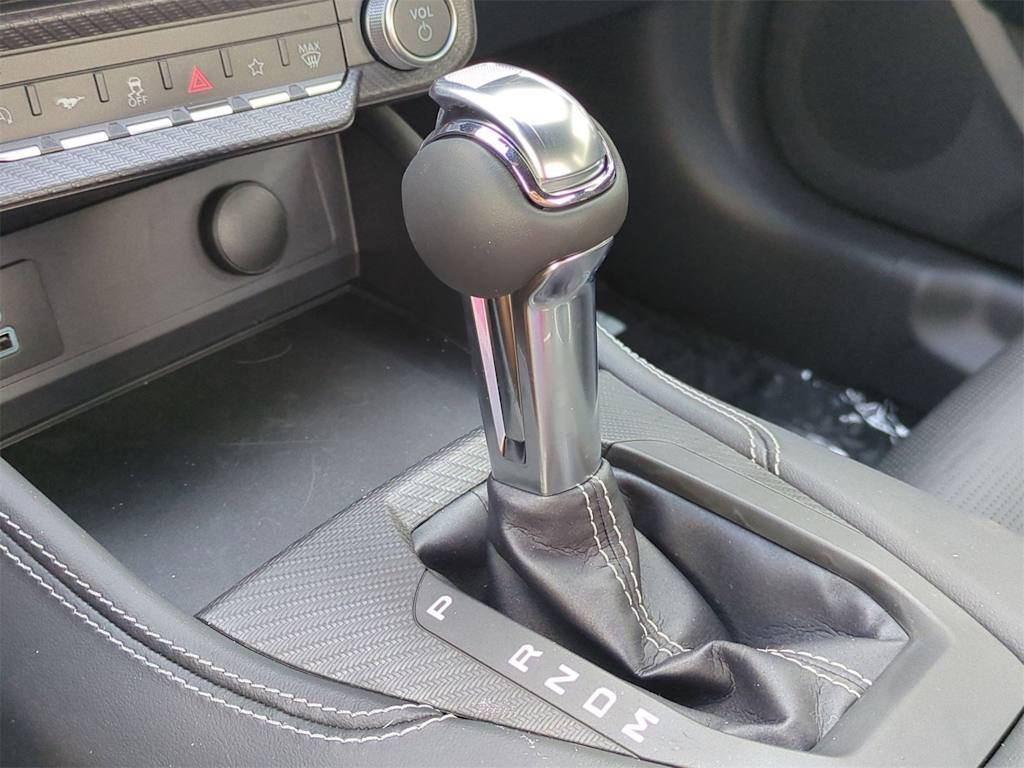 Thumbnail: 2025 Ford Mustang - 16