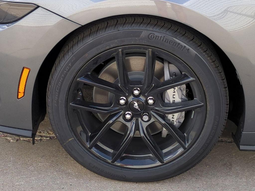 Thumbnail: 2025 Ford Mustang - 7