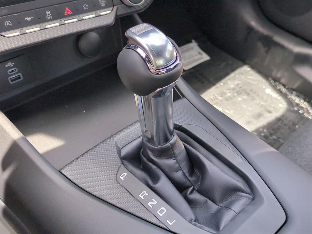 Thumbnail: 2025 Ford Mustang - 16