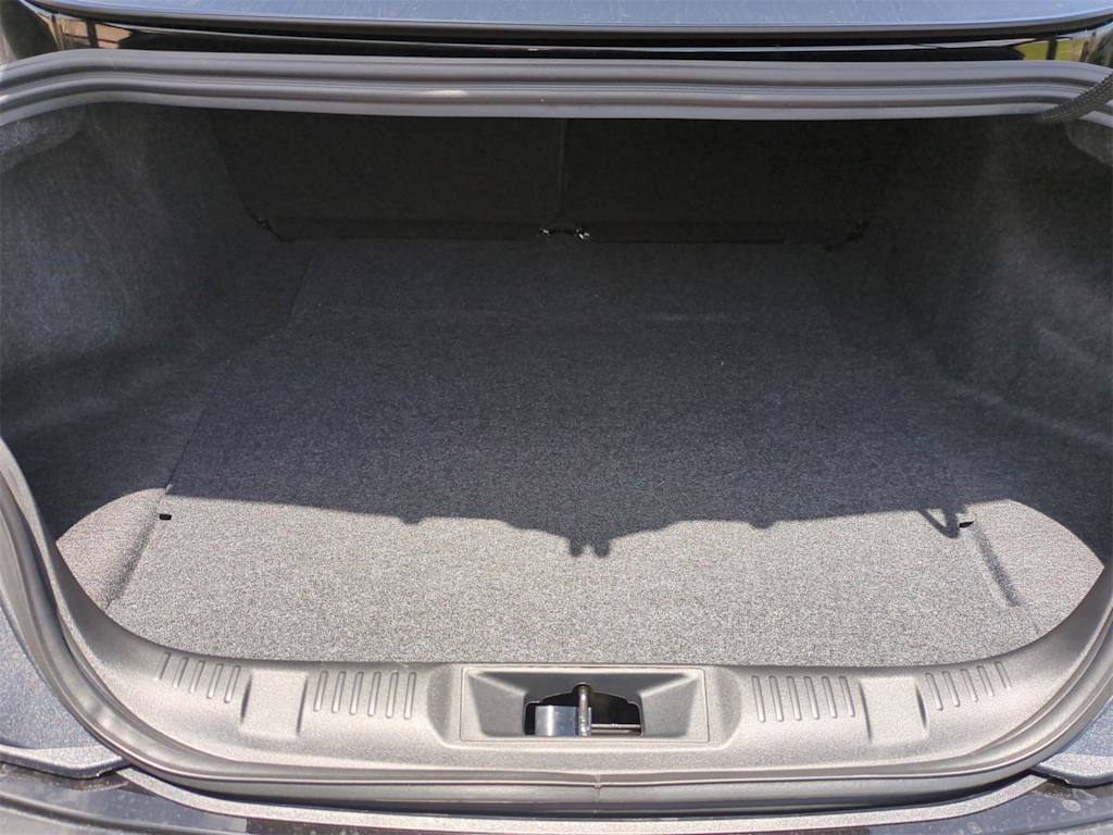 Thumbnail: 2025 Ford Mustang - 18