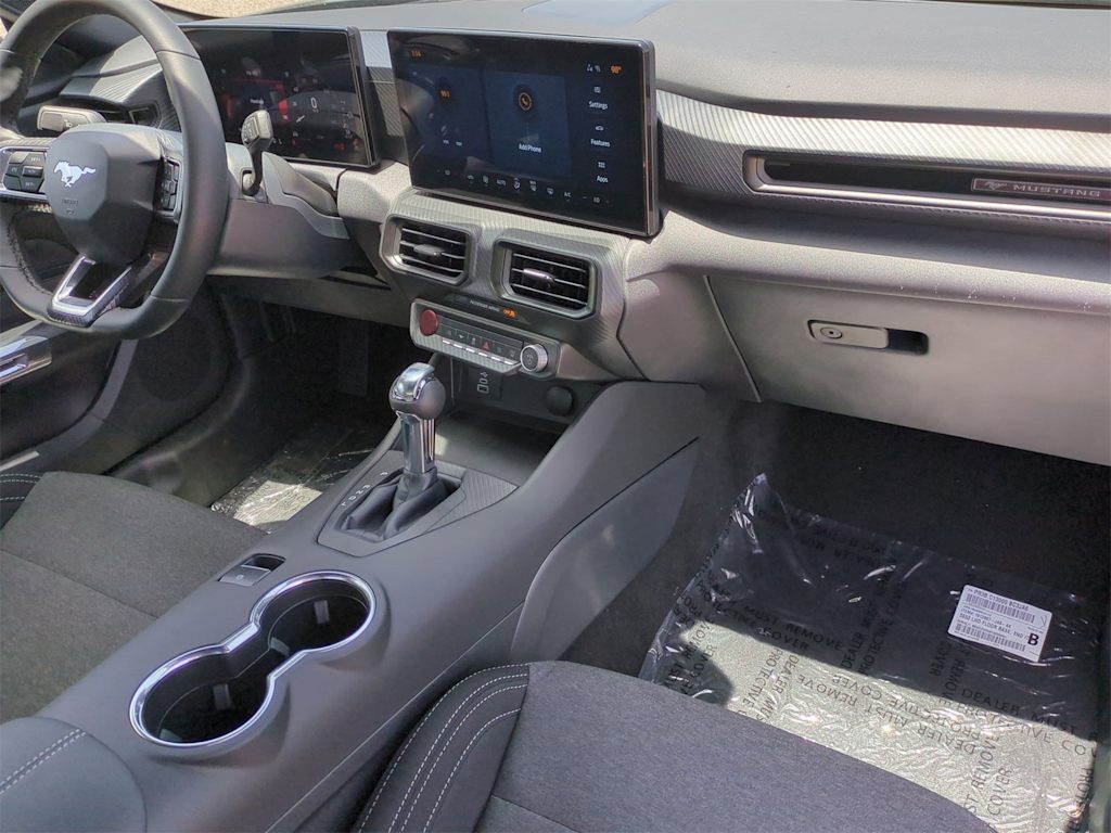 Thumbnail: 2025 Ford Mustang - 14