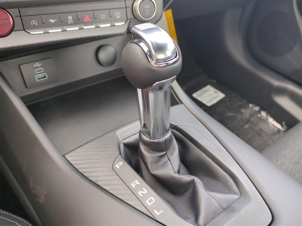 Thumbnail: 2025 Ford Mustang - 16