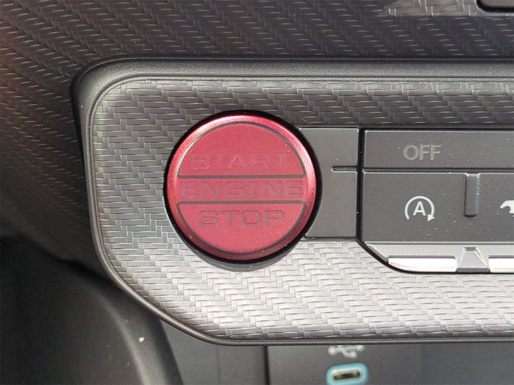 Thumbnail: 2025 Ford Mustang - 27