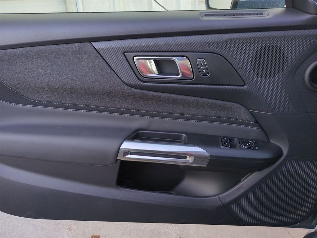 Thumbnail: 2025 Ford Mustang - 29