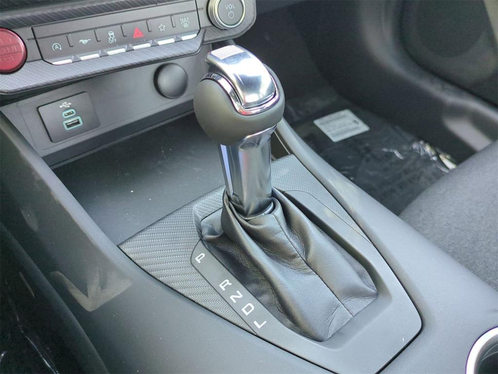 Thumbnail: 2025 Ford Mustang - 16