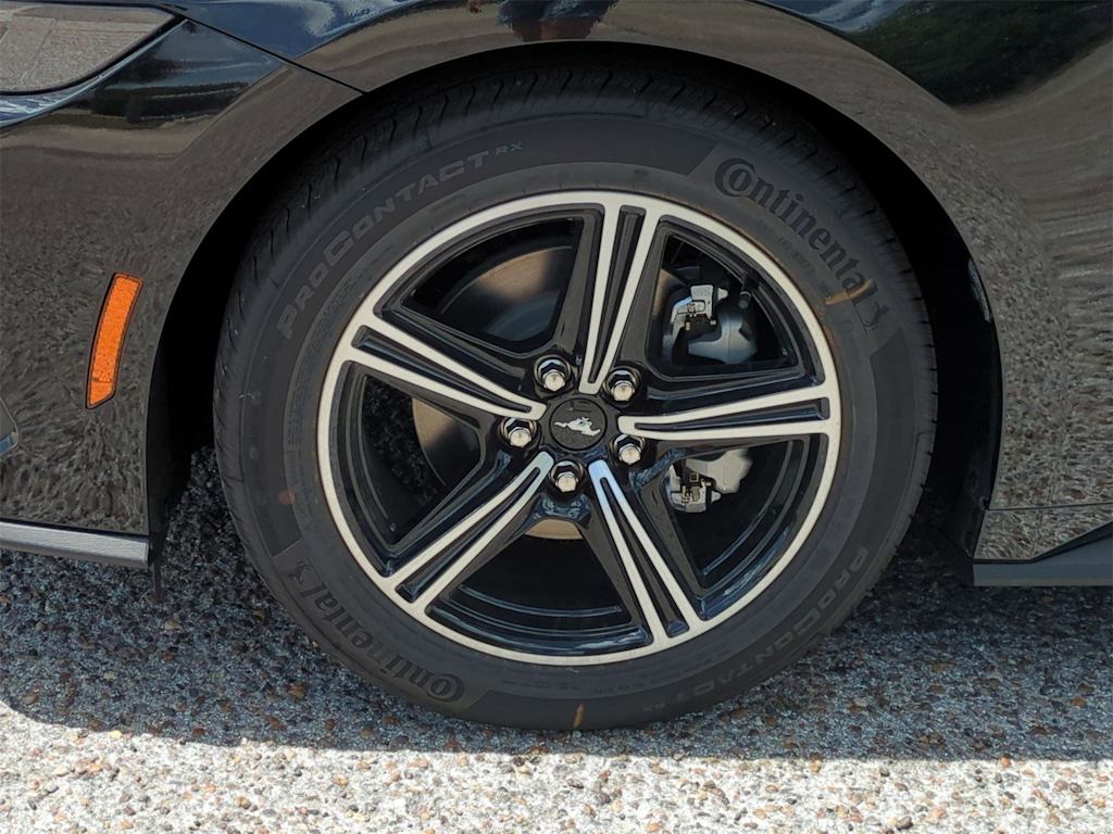 Thumbnail: 2025 Ford Mustang - 8