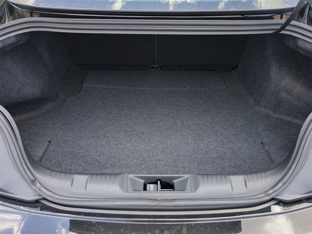 Thumbnail: 2025 Ford Mustang - 18