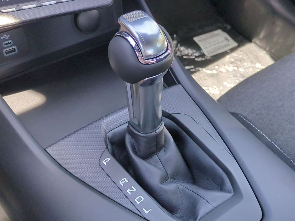 Thumbnail: 2025 Ford Mustang - 15