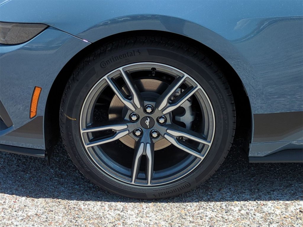 Thumbnail: 2025 Ford Mustang - 7