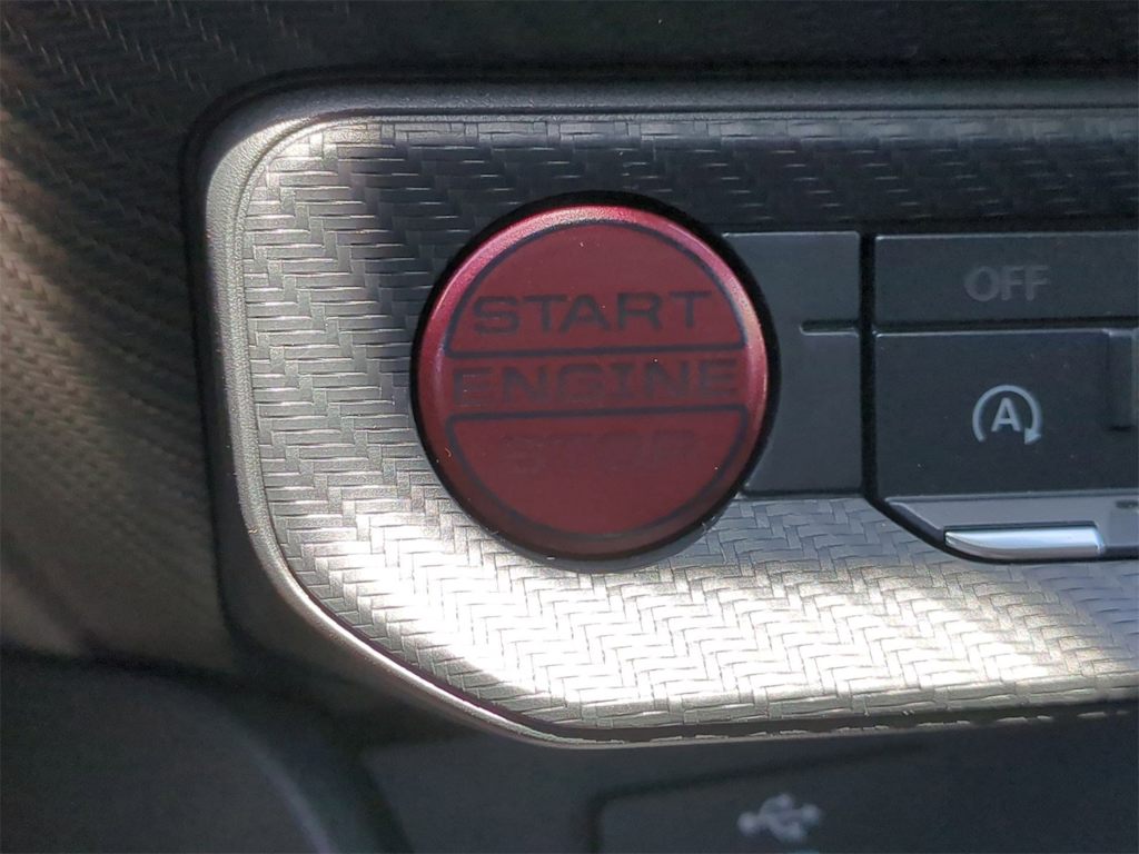 Thumbnail: 2025 Ford Mustang - 26