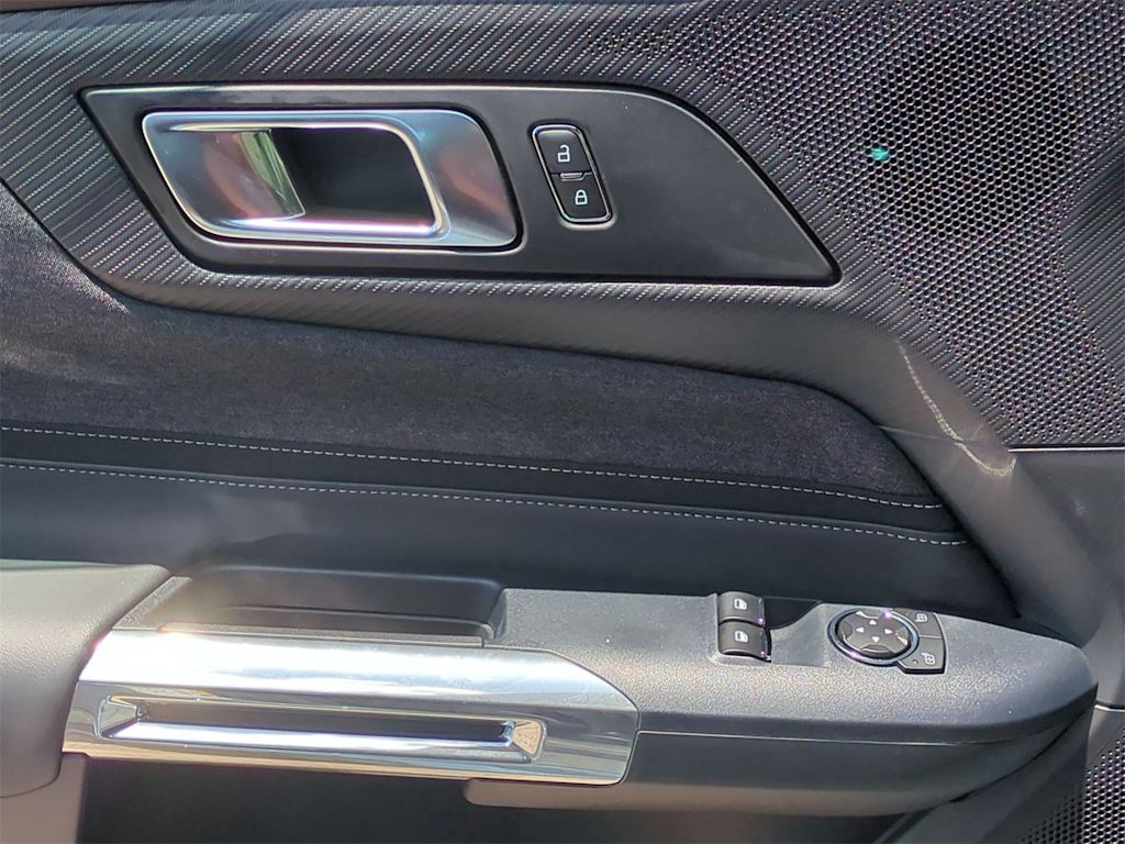 Thumbnail: 2025 Ford Mustang - 29