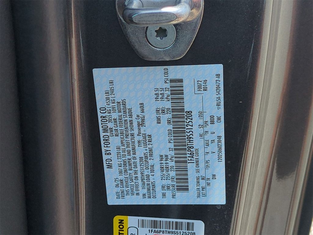 Thumbnail: 2025 Ford Mustang - 19