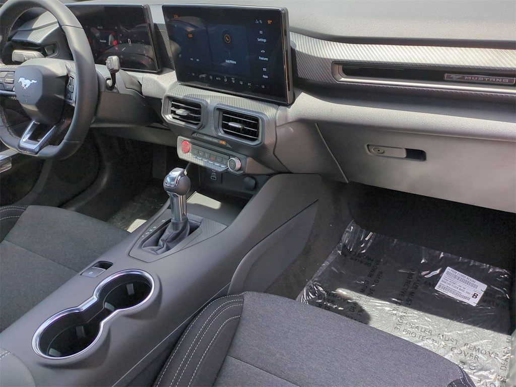 Thumbnail: 2025 Ford Mustang - 14