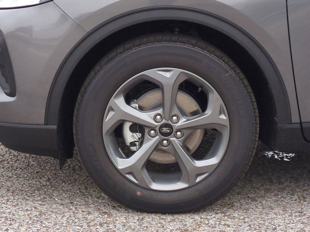 Thumbnail: 2026 Ford Escape - 8
