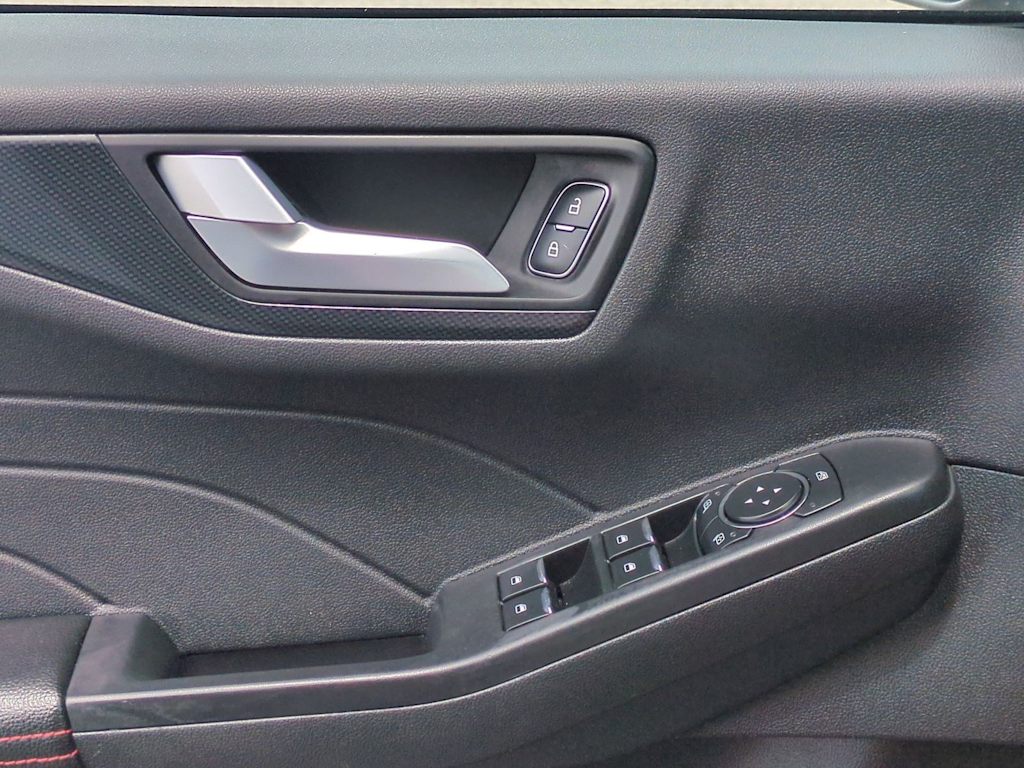 Thumbnail: 2025 Ford Escape - 31
