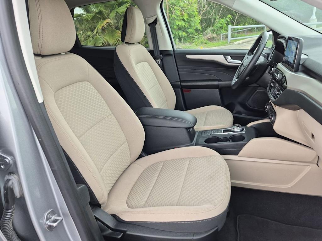 Thumbnail: 2021 Ford Escape - 12