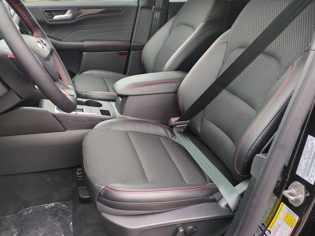 Thumbnail: 2026 Ford Escape - 10