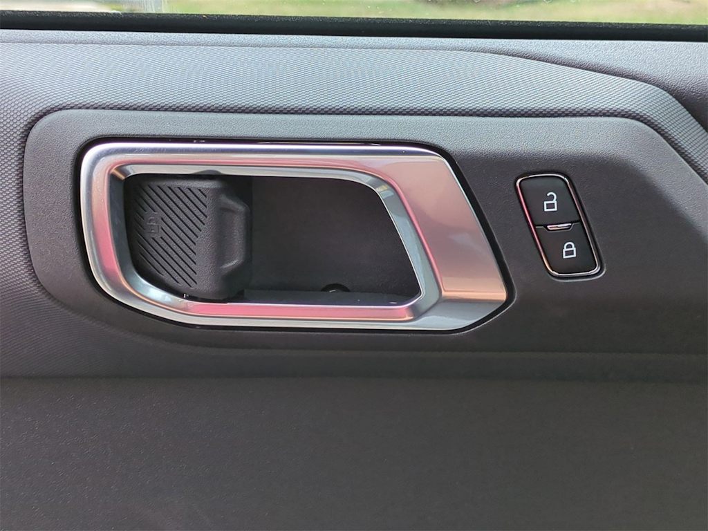 Thumbnail: 2025 Ford Bronco - 30