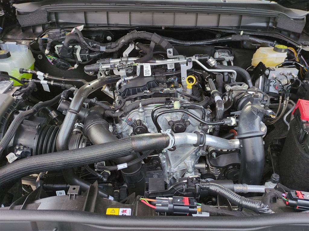 Thumbnail: 2025 Ford Bronco - 8