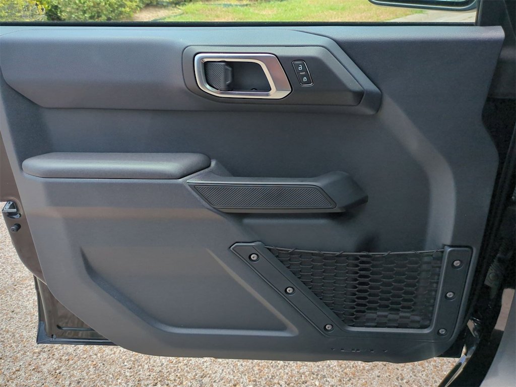 Thumbnail: 2025 Ford Bronco - 28