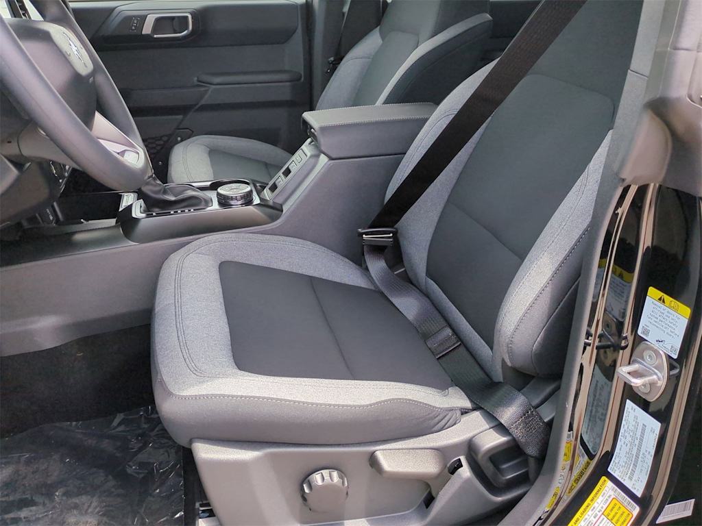 Thumbnail: 2025 Ford Bronco - 10