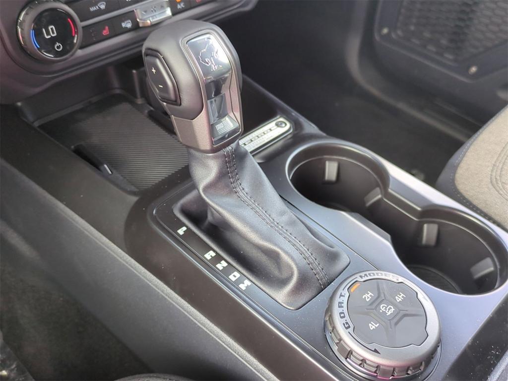 Thumbnail: 2025 Ford Bronco - 15