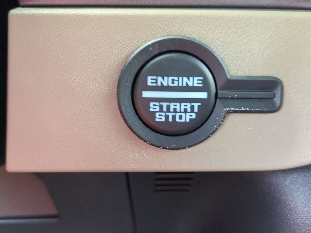 Thumbnail: 2025 Ford Bronco - 28