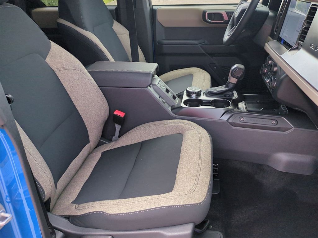 Thumbnail: 2025 Ford Bronco - 11