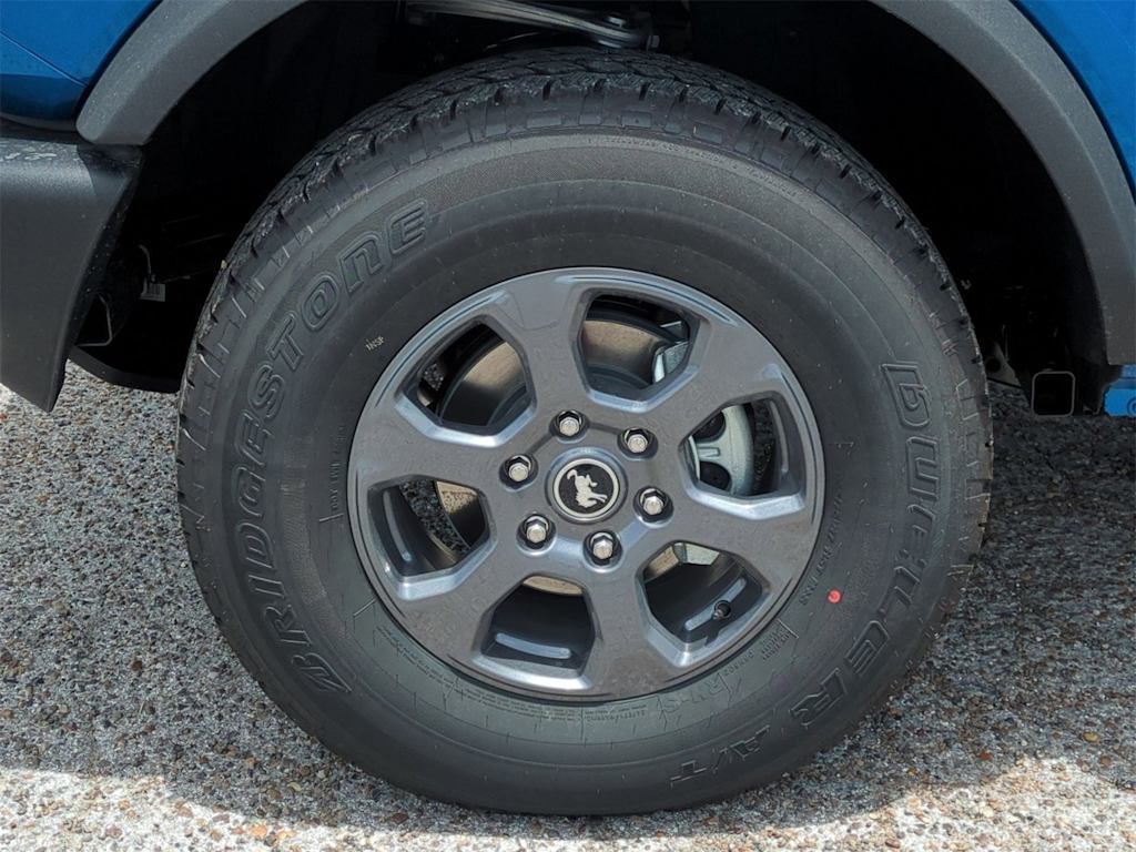 Thumbnail: 2025 Ford Bronco - 7