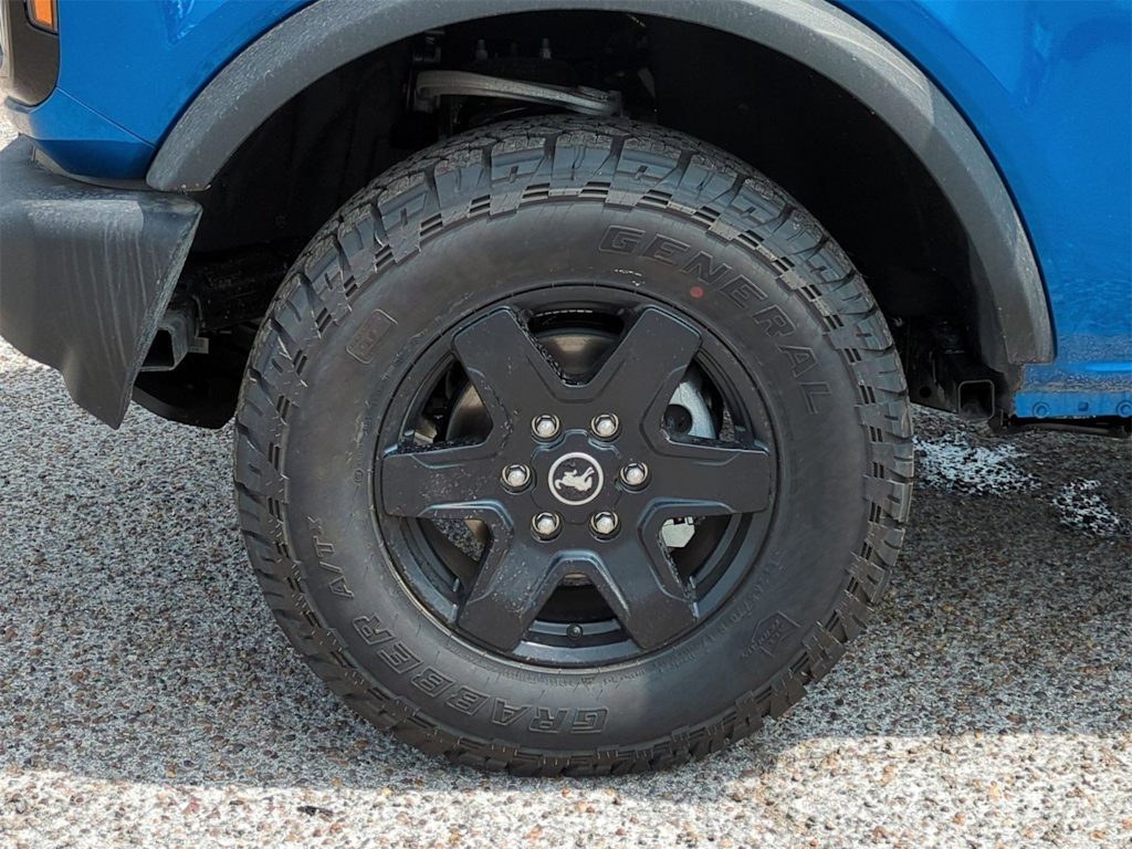 Thumbnail: 2025 Ford Bronco - 7