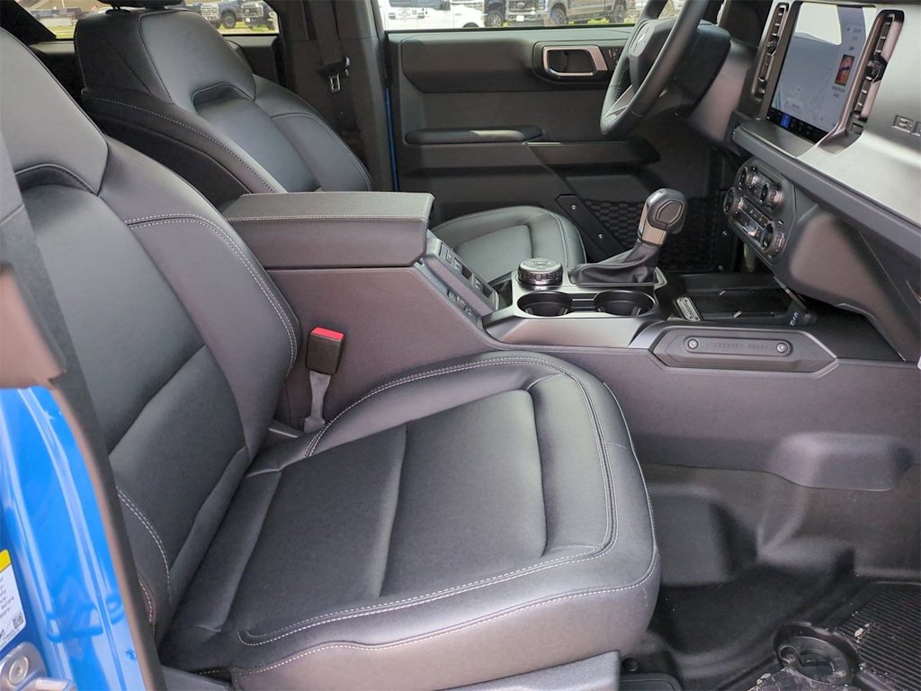 Thumbnail: 2025 Ford Bronco - 11