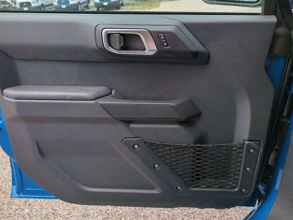 Thumbnail: 2025 Ford Bronco - 31