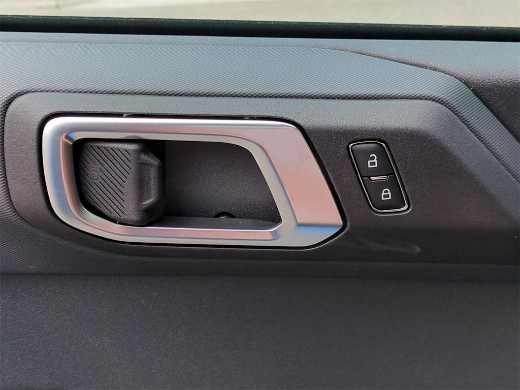 Thumbnail: 2025 Ford Bronco - 32