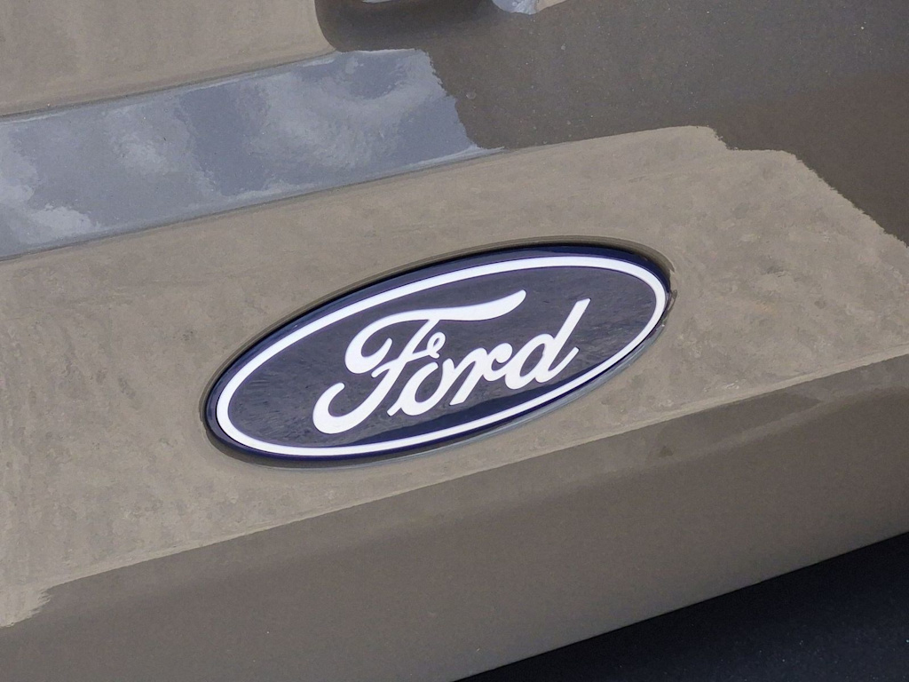 Thumbnail: 2026 Ford Bronco - 7