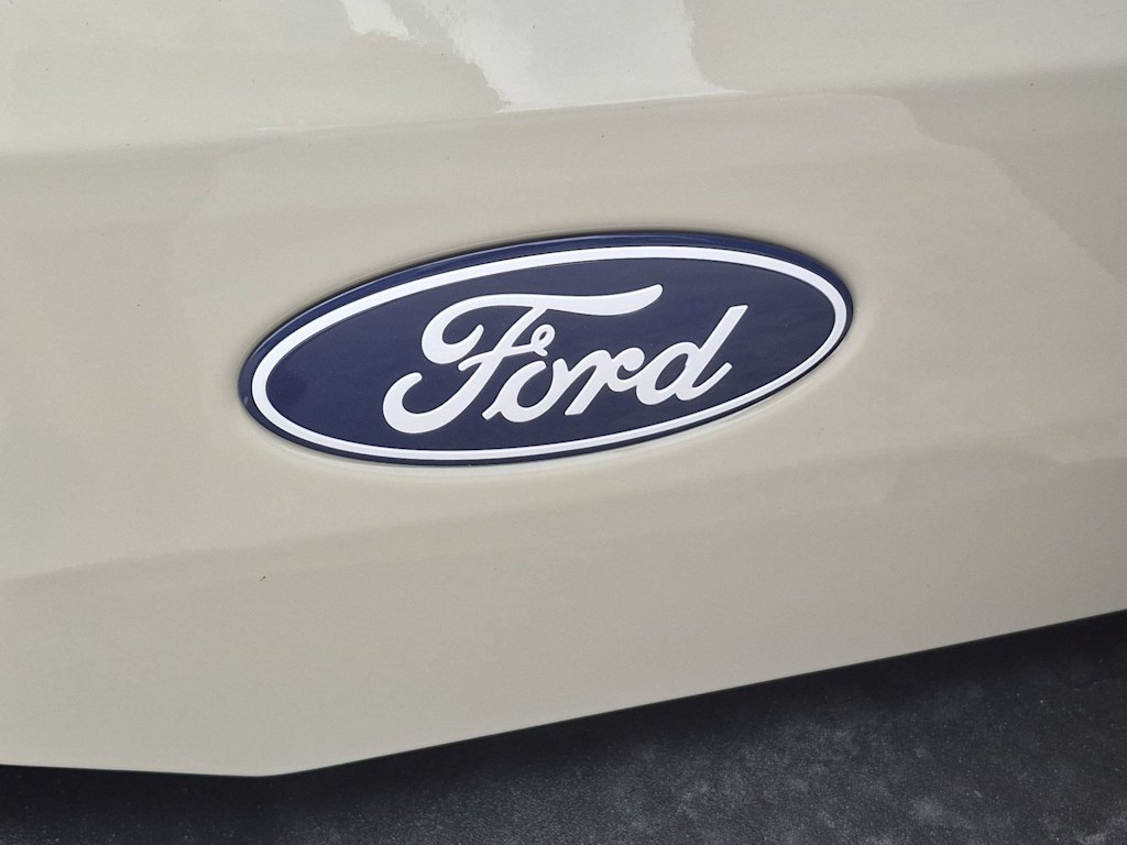 Thumbnail: 2026 Ford Bronco - 7