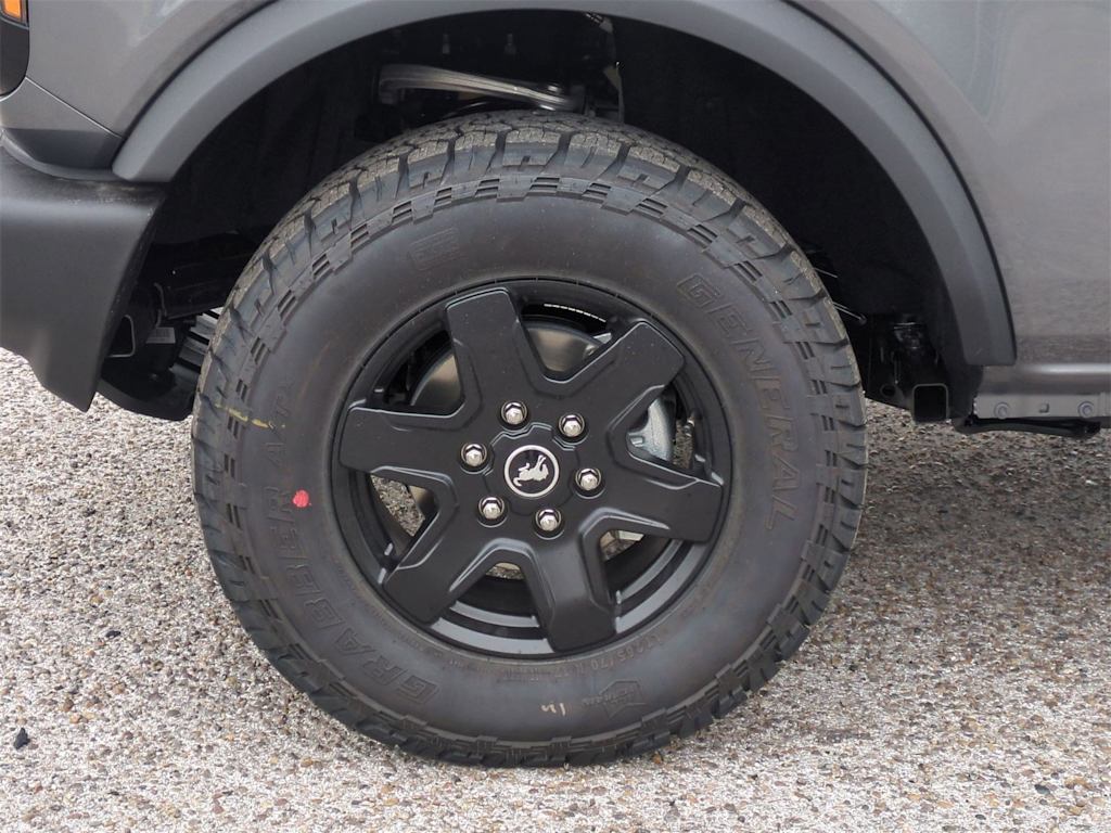 Thumbnail: 2025 Ford Bronco - 8