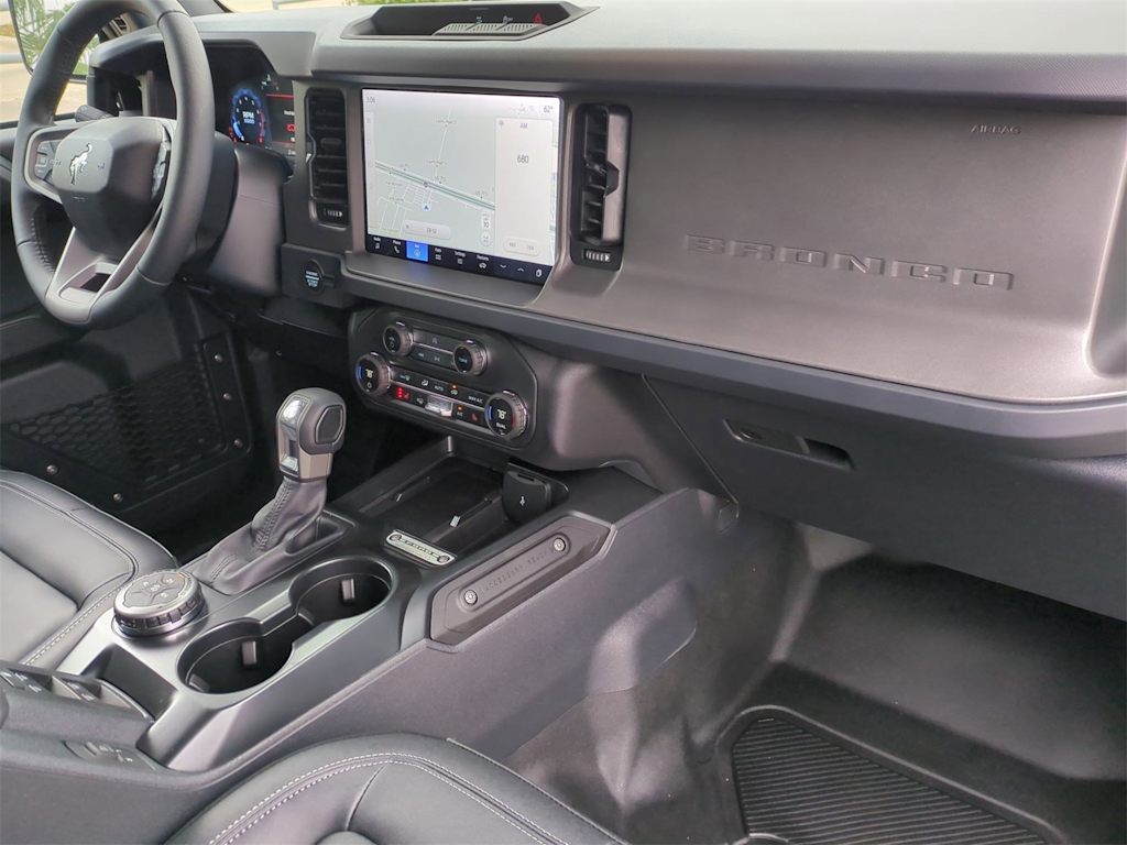 Thumbnail: 2025 Ford Bronco - 14