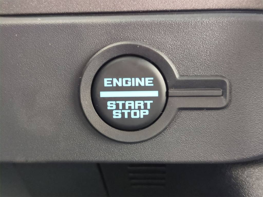 Thumbnail: 2025 Ford Bronco - 28