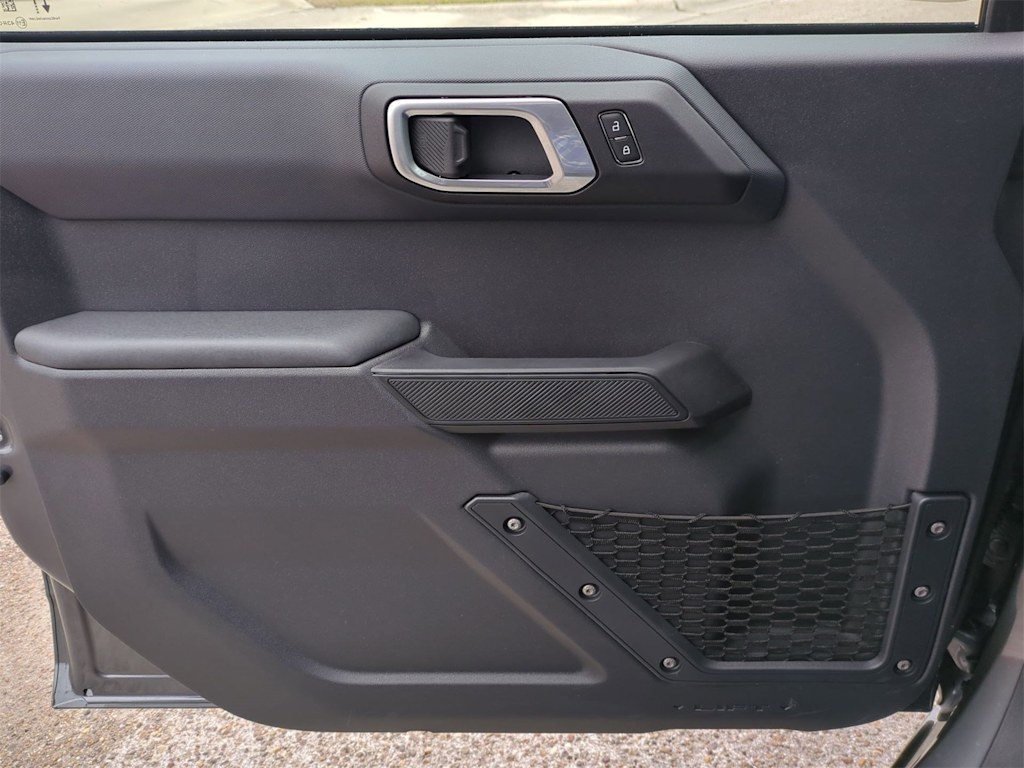 Thumbnail: 2025 Ford Bronco - 31