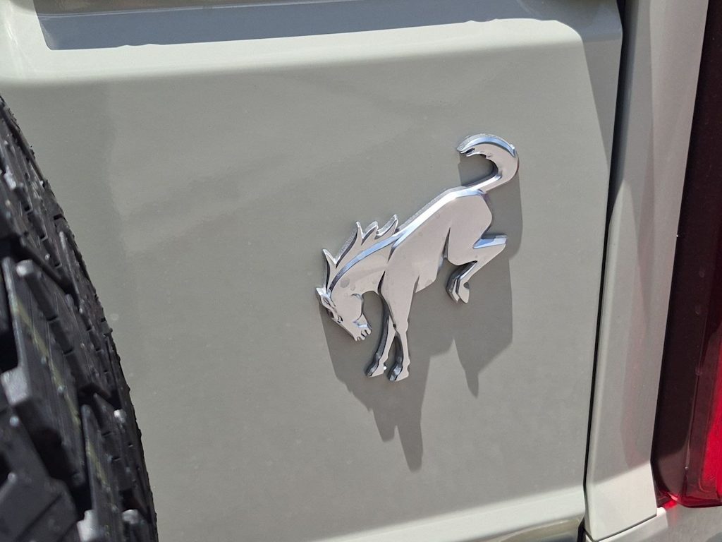Thumbnail: 2026 Ford Bronco - 34