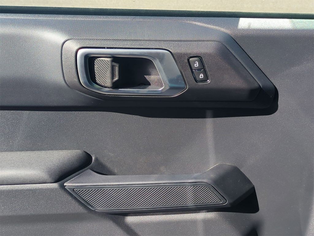 Thumbnail: 2025 Ford Bronco - 32