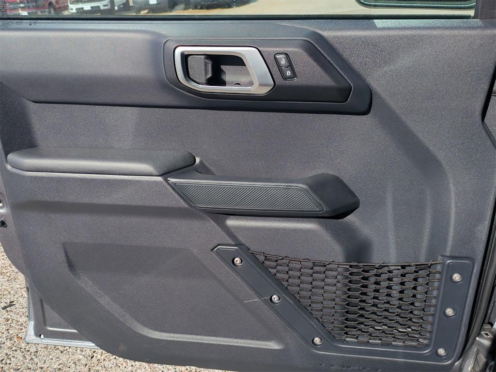 Thumbnail: 2025 Ford Bronco - 31