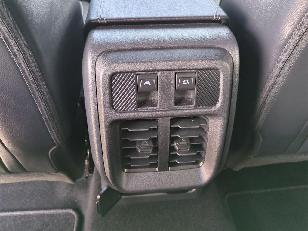 Thumbnail: 2025 Ford Bronco - 30