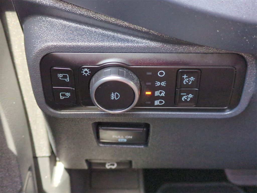 Thumbnail: 2025 Ford Bronco - 29