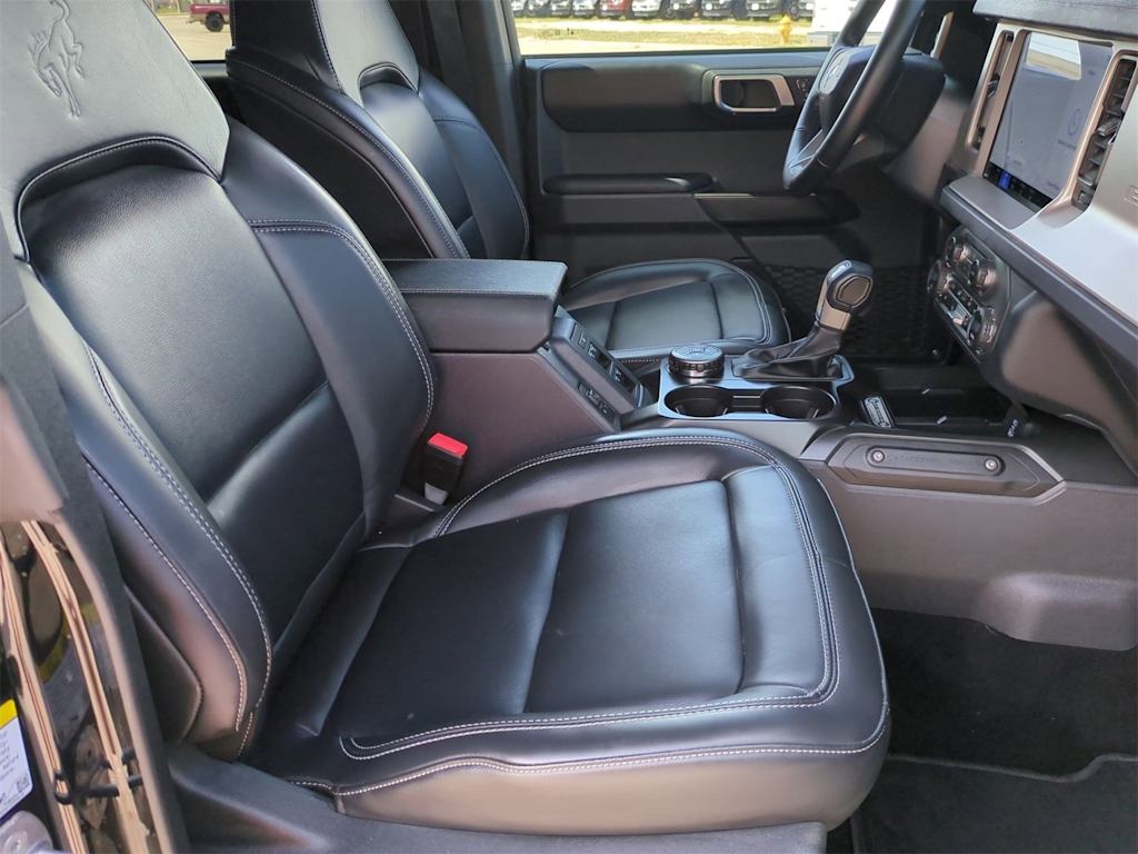 Thumbnail: 2025 Ford Bronco - 11