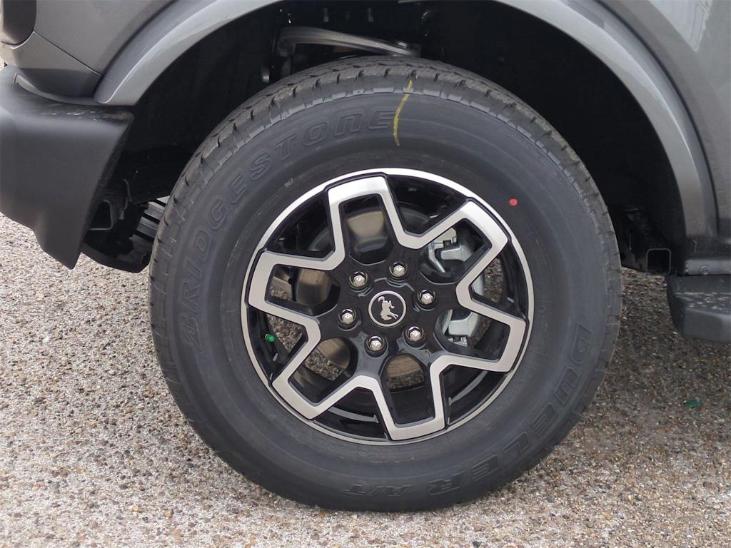 Thumbnail: 2024 Ford Bronco - 8